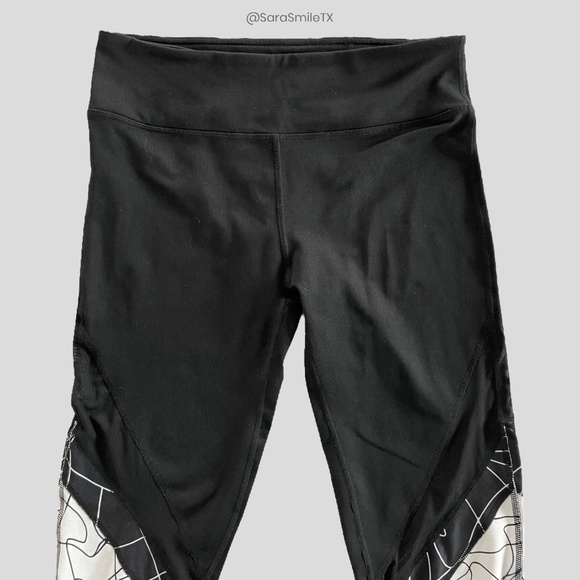 FABLETICS - Mesh PowerHold - Black White Print Tall Workout Leggings - Picture 7 of 11